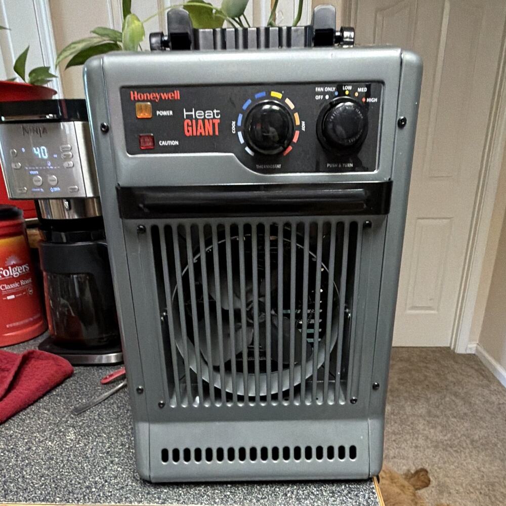 Honeywell Heat Giant Portable Electric Forced Air Heater Thermostat 3-Heat Gray